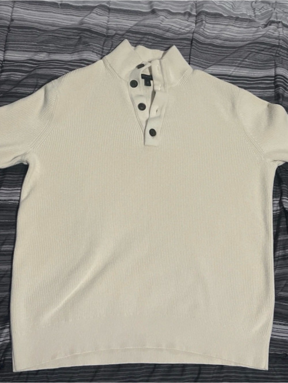 Banana Republic Men's Cream Zip-Button Mock-Neck Sweater
